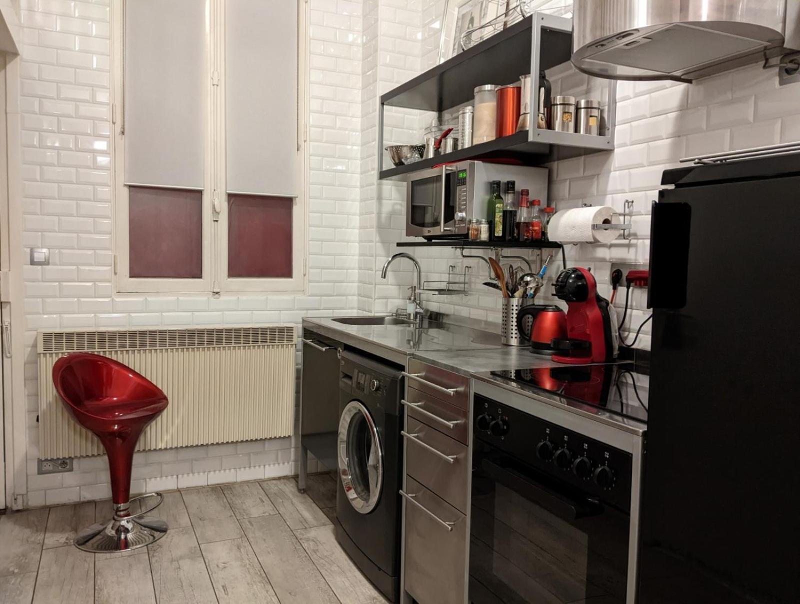 Apartment Duplex And Private Patio At Eiffel Tower *